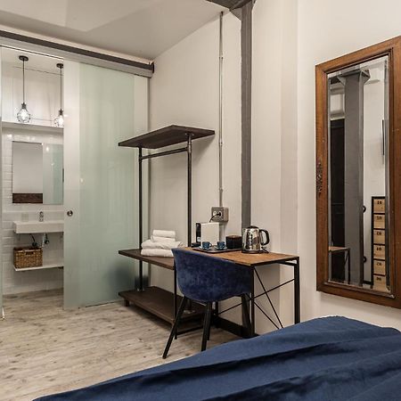 Waou Boutique Sol Hotel Madrid Bagian luar foto